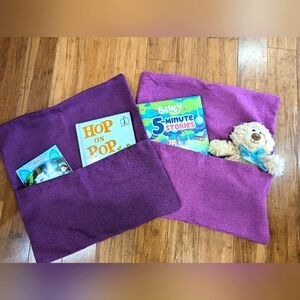 2 pack pocket pillows.